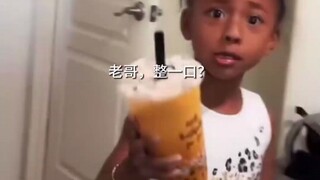 当外国人尝试喝奶茶后