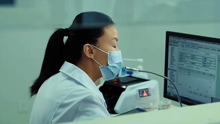 男人等红绿灯时意外被追尾，却因此开启不一样的人生！！