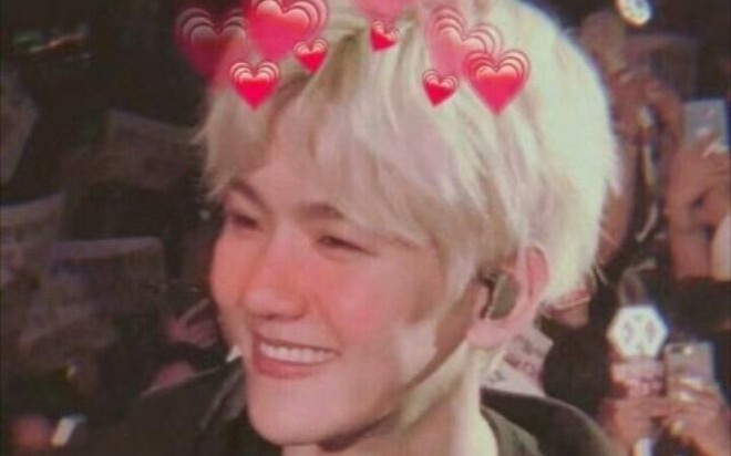 【Byun Baekhyun】Area depan berenergi tinggi!! Si Macan Bobo siap ‘mengincar nyawa’ secara online!!