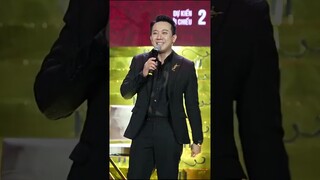 Lý do Trấn Thành bật khóc trên sân khấu