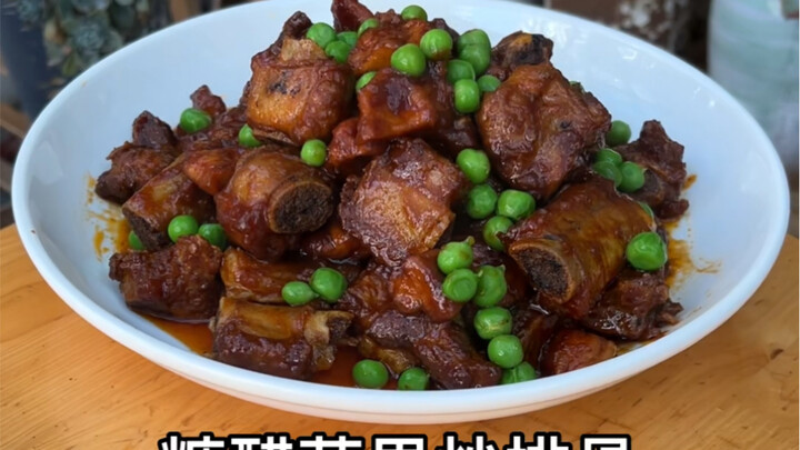 Teman-teman, apelnya terlalu banyak untuk habis dimakan, kalau kalian lakukan seperti saya ini bisa 