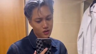 [Kim Jong-in] Aku tertawa terbahak-bahak! Tantangan menari untuk "Rover" di depan cermin