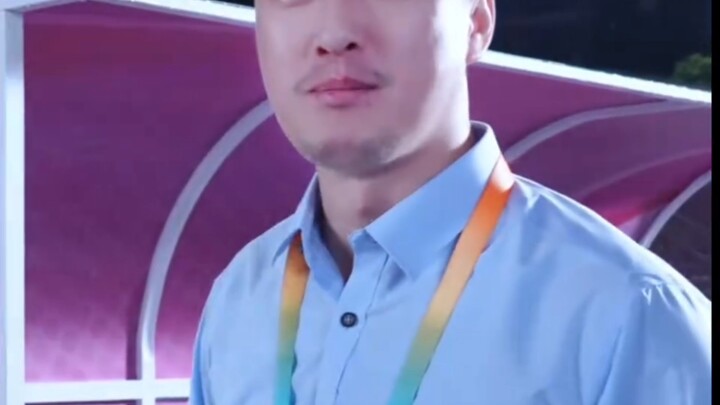 นักแสดงที่ปรากฏตัวอยู่ในหน้าจอตลอดทั้งเรื่องมีเพียงสวี่จวินฉงเท่านั้น ที่เหลือก็แค่พยายามแสดงและทำให