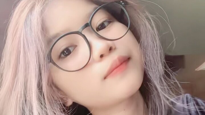 cantik bening mulusss😭