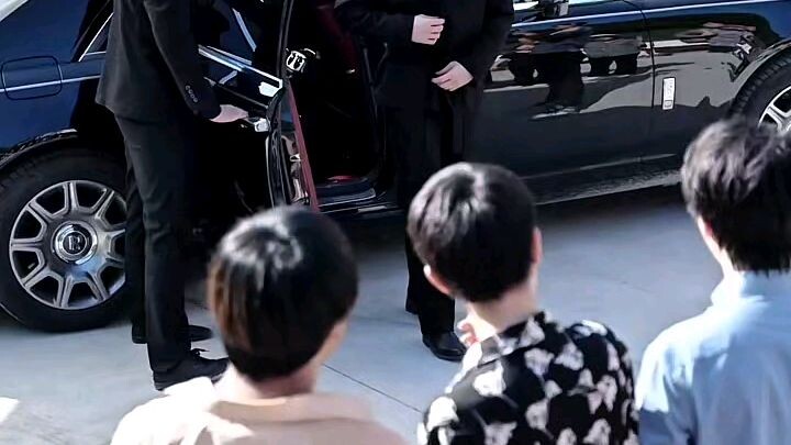 Drachin Viral part 3 Istri Desa sang Gangster 🤗🥰🔥🔥🔥#fyp #dramaviral #dramachina #istridesasesor