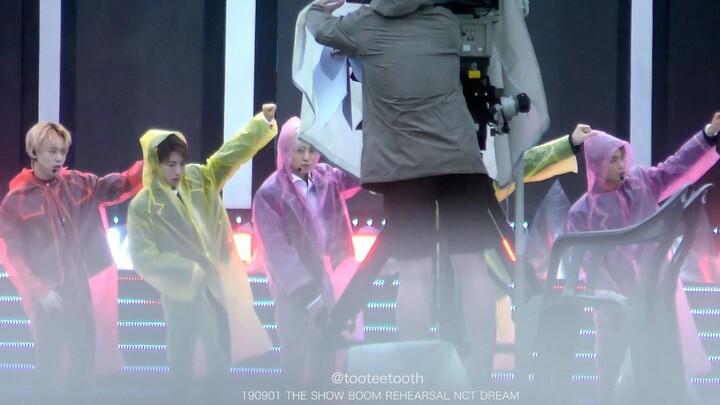 190901 BOOM Rehearsal Raincoat Ver.