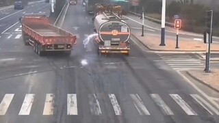 A car that lives as long as heaven and earth—stay far away when it hits the road