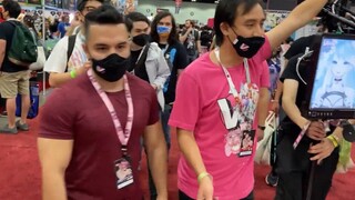 Tôi đã gặp Veibae ở Comic-Con, và thật tuyệt khi nghe mùi thơm của cô ấy