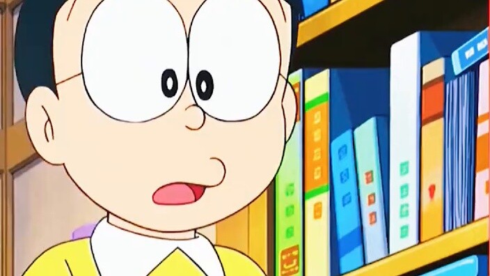 Masalah apa yang akan ditimbulkan oleh pria gemuk biru itu ketika ia mengeluarkan cermin proyeksi ko