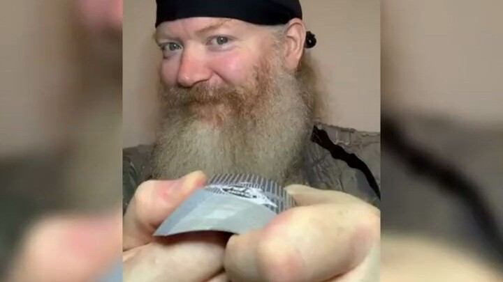 كم يمكن للشخص القوي أن يكون متقلّبًا ومزاجيًّا؟