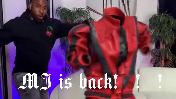 MJ kembali untuk Halloween!