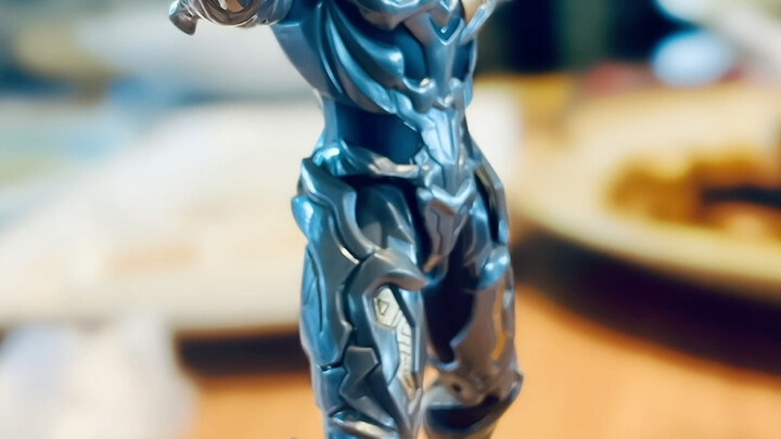 Part son of Ultraman! Everyone is evil!