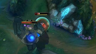 Faker can’t kill such a strong wild monster alone, right?