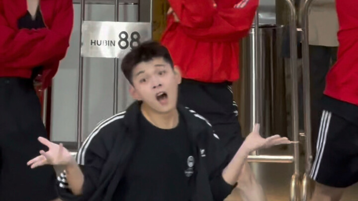 เต้นเพลงเกิร์ลกรุ๊ปทำไมต้องใช้แรงเยอะขนาดนี้!!