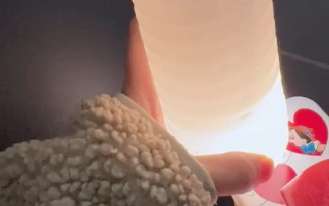 Super bright small lamp made by Tyndall effect
