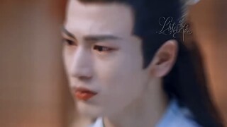 “那我呢，我在你眼中算什么！”