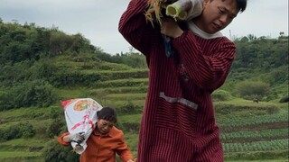 Experience a day in the life of a mother~