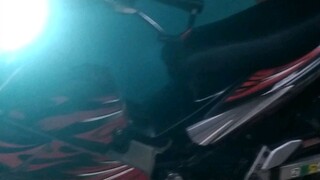 abis mandi pemanasan dulu ges