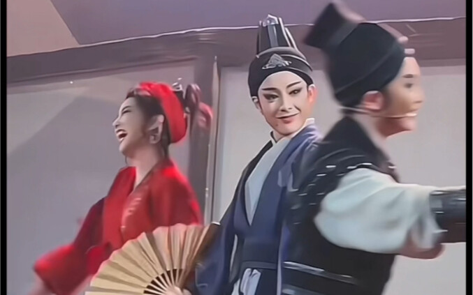 Jia Ting: My wife must be one of the threesome. Zhou Huaian: I am the official couple! Jin Xiangyu: 