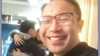 “对方拒绝了你的中式教育，并回击了两巴掌”