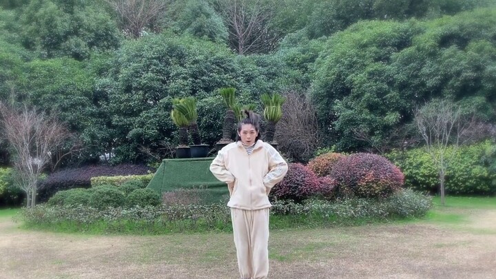 [Xia Junjun] Original choreography: Dongxi-Lin Juncheng #your first love boyfriend sweet boy biu/fin