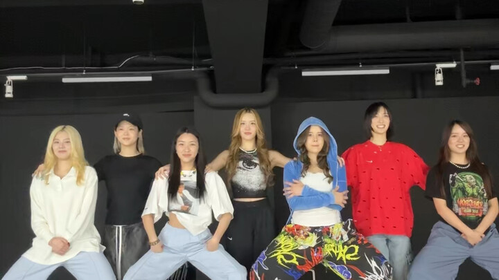 Let’s keep this Take 1 between us, ALPHAZ🤫🤫🤭🤭🤣🤣