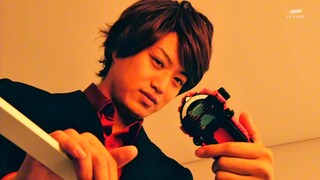 「假面骑士帝骑」“我们并非是为了正义而战，而是 为了人类的自由而战的！”