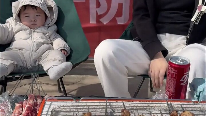 Smart men know that taking their wives out for a break every now and then is the key to a smooth, ha