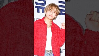 v attend vip premiere 'concrete utopia'📸😍😘💜#kimtaehyung #trending #v#taehyung
