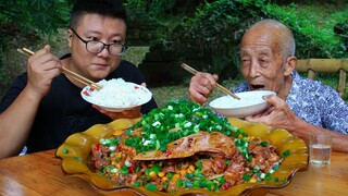 Makanan Khas Sichuan 'Bebek Kedelai Panggang'