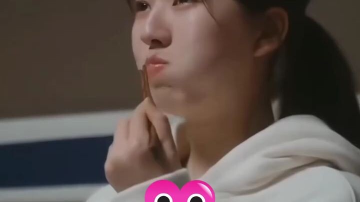 🥺😣
