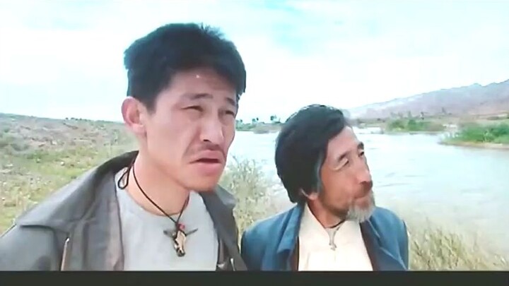 一发十块的子弹卖到四十块，不愧是老羊皮，天生生意人#无路可逃 #精彩片段 #好剧推荐 #老羊皮