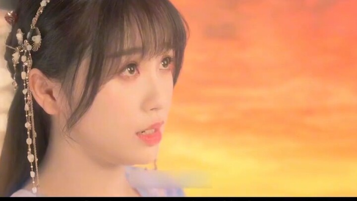 The sweet girls 10 years ago were all like Chen Meijia. What stood out about Silly Baitian was that 