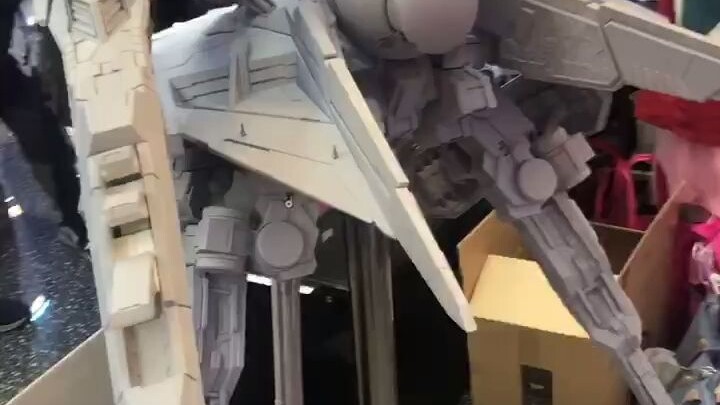 Anime Star City Hot Model Exhibition-Model ratio 1:144 Silver Thunder on-site shooting
