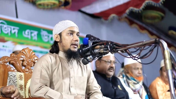 সৌদিতে হ্যালোইন উৎসব নিয়ে অবশেষে মুখ খুললেন আবু ত্বহা মুহাম্মদ আদনান । Abu Taha
