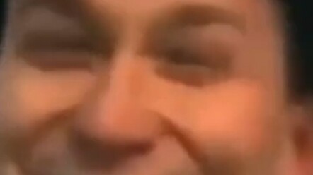 Nói đi, cưới vợ để được gì chứ?