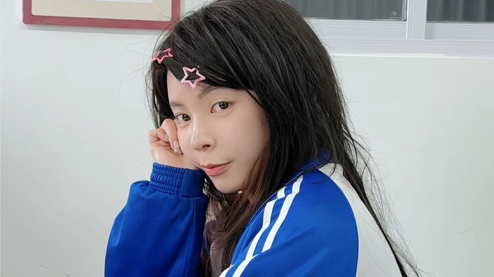 Daya tarik si “Bulan Putih” itu kuat banget—nggak peduli sudah berapa lama, refleksnya tetap muncul!