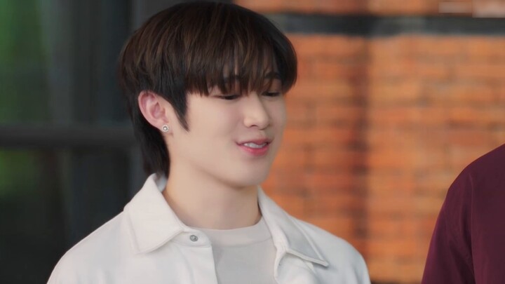 I can't beat my dad outside and I can't beat my lp at home. I really laugh every time I watch it | N