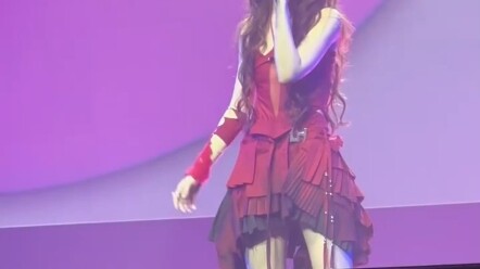 【Xilinna Yigao】Back then, the platform really didn’t pitch-correct her vocals!