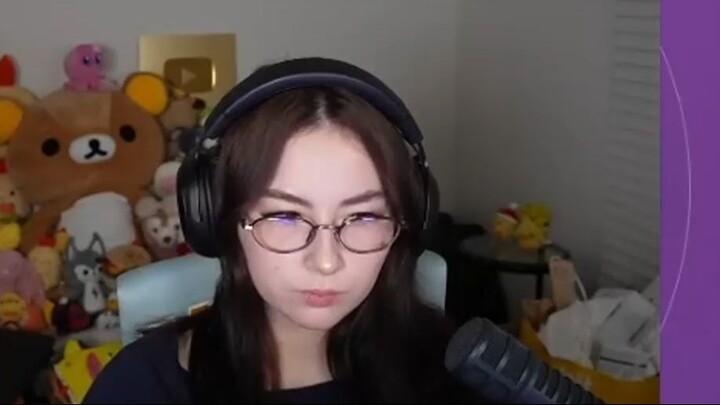 Kyedae Gets Jump Scared 😂