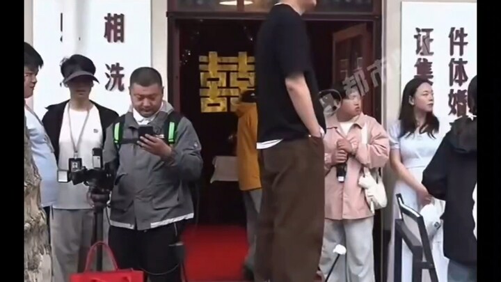 สร้างข่าวลือก็ต้องเป็นข่าวลือจากทางการ! ยอดจองจดทะเบียนสมรสวันที่ 520 เต็มแล้ว! ภูเขาว่านซื่อซานย้าย