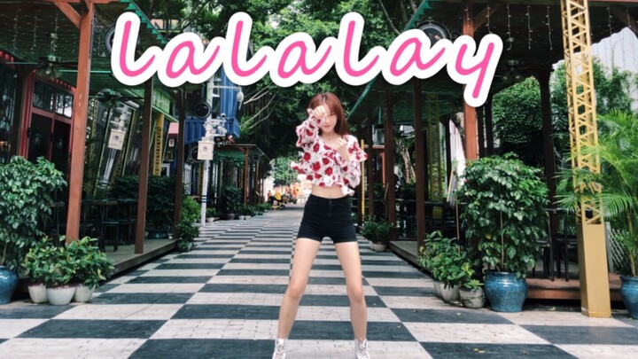 อี๋เค่อจวงจวง// เวอร์ชันสวนดอกไม้ ยังไงใส่รองเท้าส้นสูงก็ไม่สบายเท่า