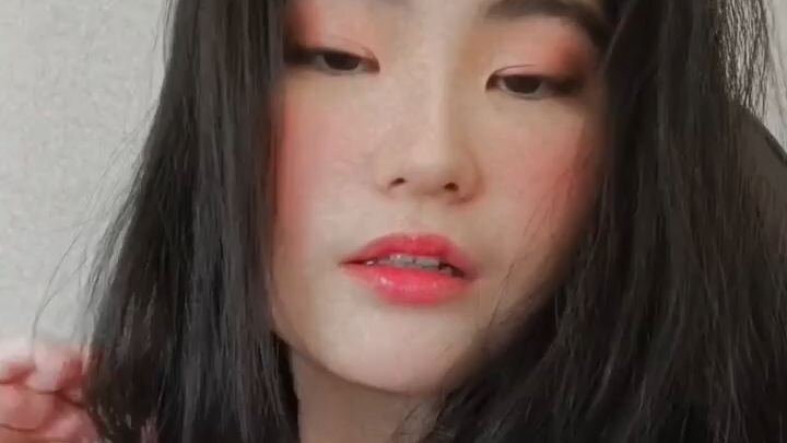 Hii 👋 pls follow me on my TikTok account @mikharraki