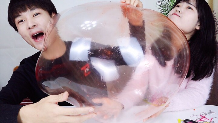 Blow out 100 giant bubbles with childhood toys