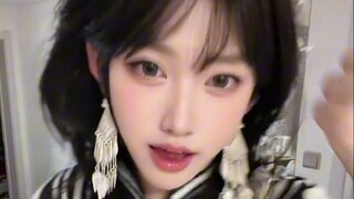 Happy Yuanyuan (Lawyer vs. Martial Arts Fighter, 10 minutes)