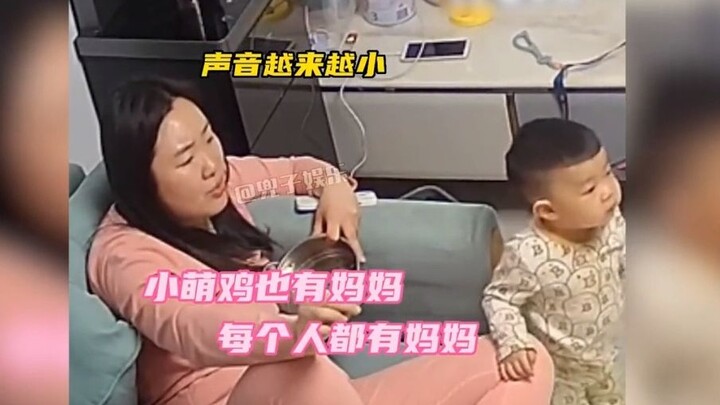 ความคิดถึงไร้เสียง ไม่งั้นคงดังสนั่นหู ทุกคนมีแม่ แต่แม่ไม่มีแม่อีกแล้ว