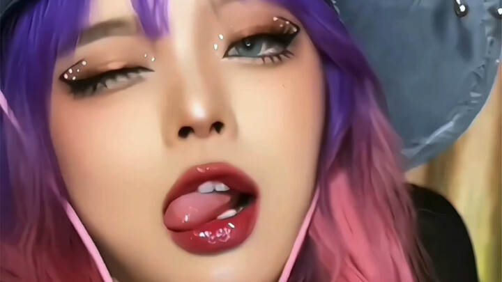 How many seconds does it take for that non-mainstream girl to become your wife?