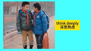 “Đừng nghĩ nữa, mau chạy đi”