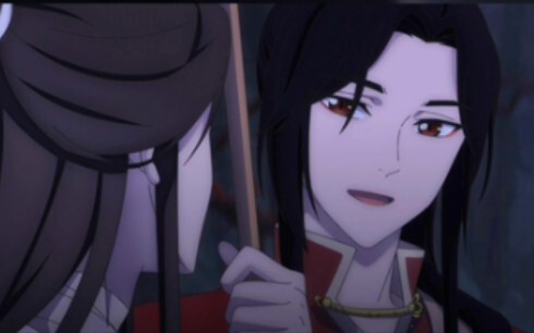Heaven Official's Blessing Episode 11, Sanlang holds an umbrella for Xie Lian again! This scene is a