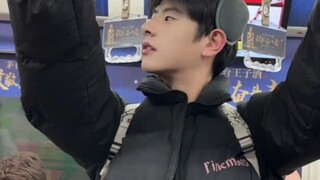 “害得是东北体育生，素质不清遇强则强”